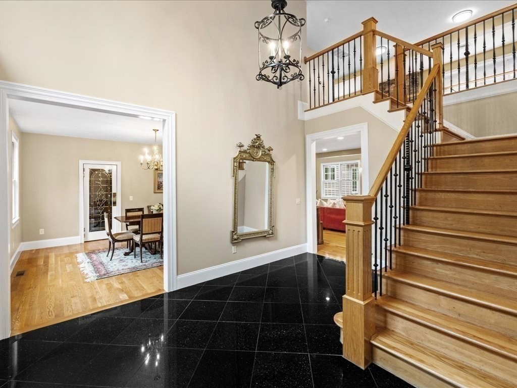 12 Breton Road