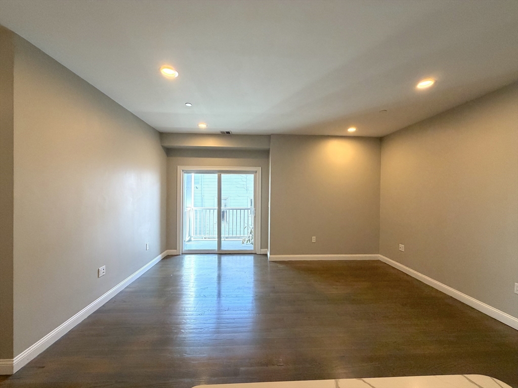 966 Hyde Park Ave 202