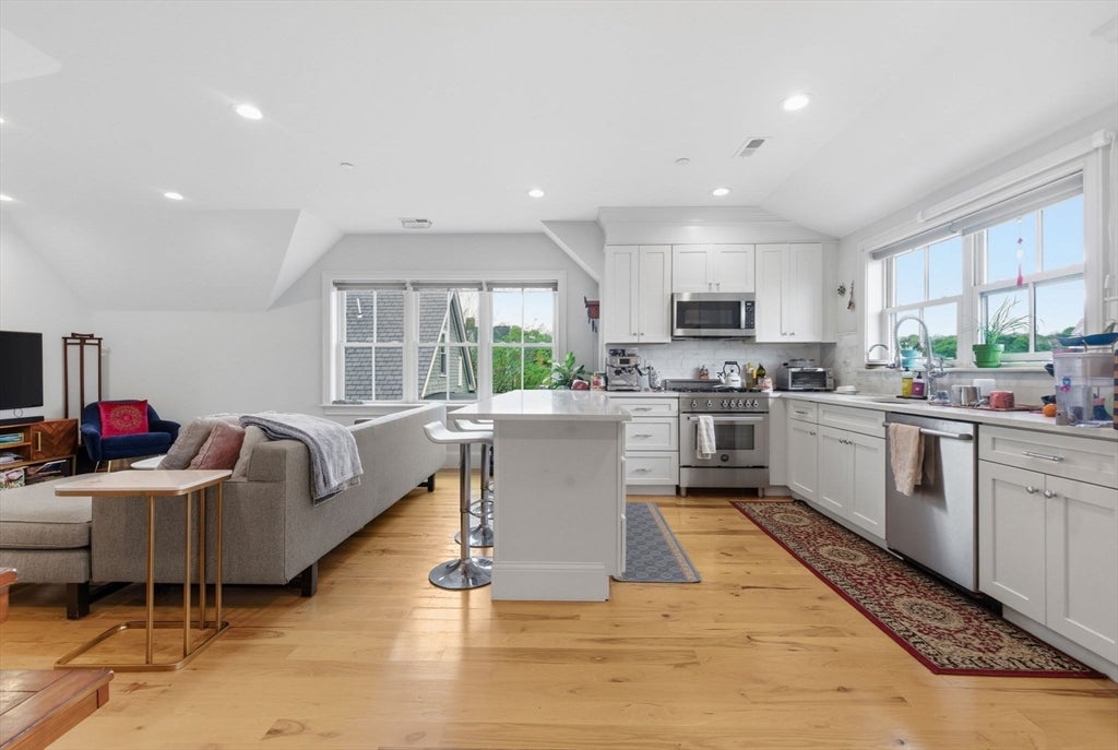 44 Evergreen St #3C, Boston, MA, 44 Evergreen St #3C, Boston, MA Photo #4