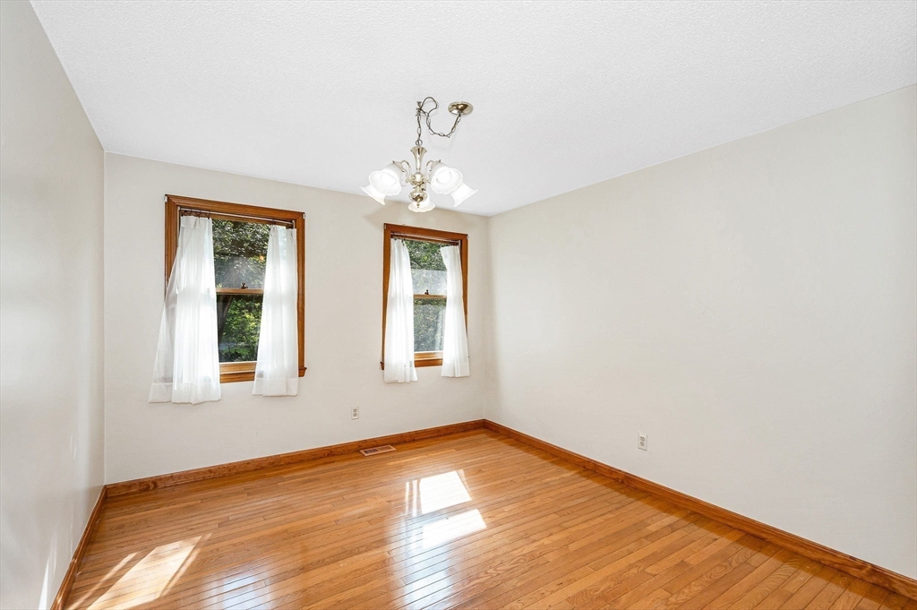 360 Boston Rd