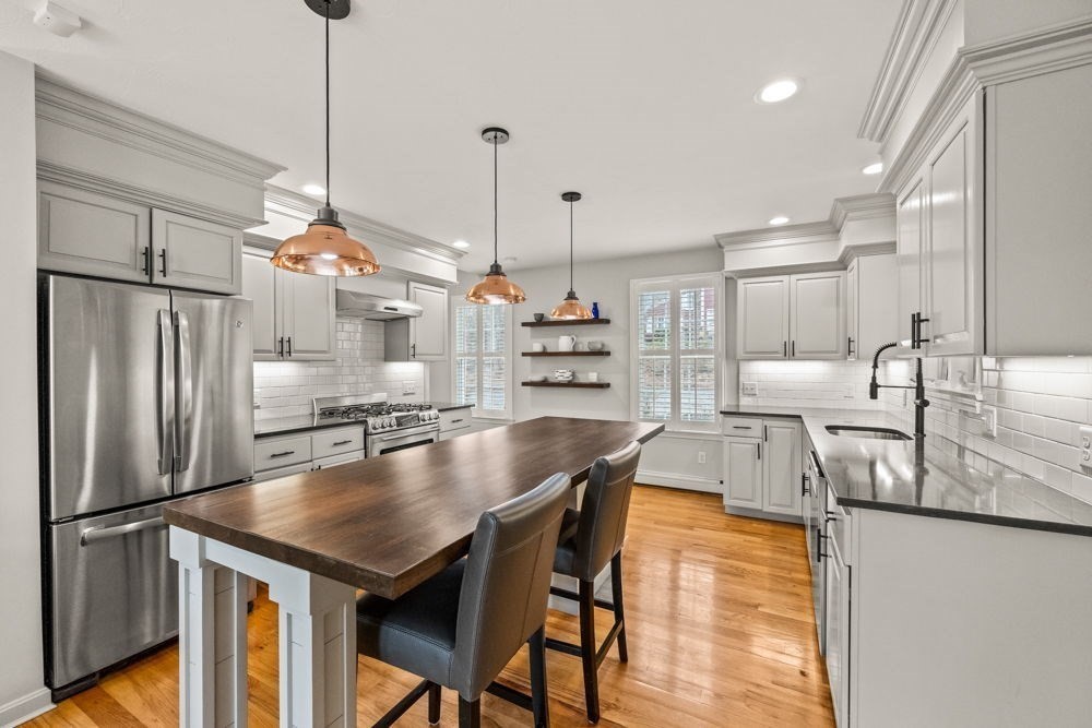 315 Mayfair Rd