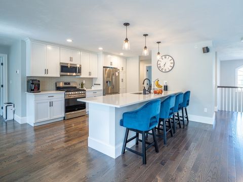 70 Lebaron Blvd 10 Lakeville MA 02347