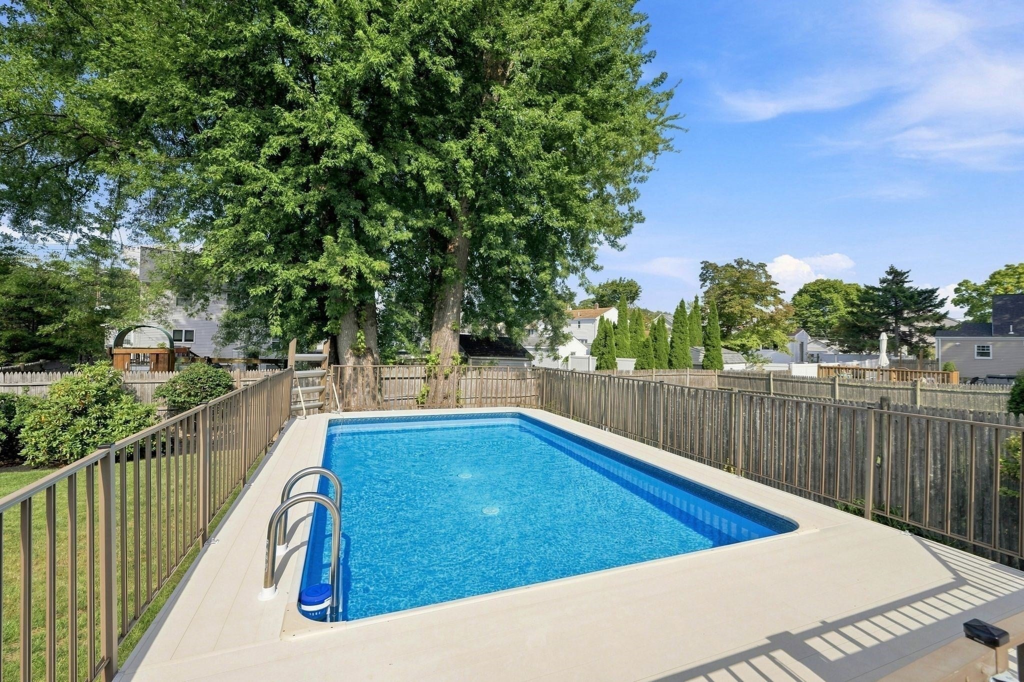 17 Greenwood Road, Peabody, MA Photo #39