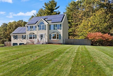 76 Russells Way Westford MA 01886