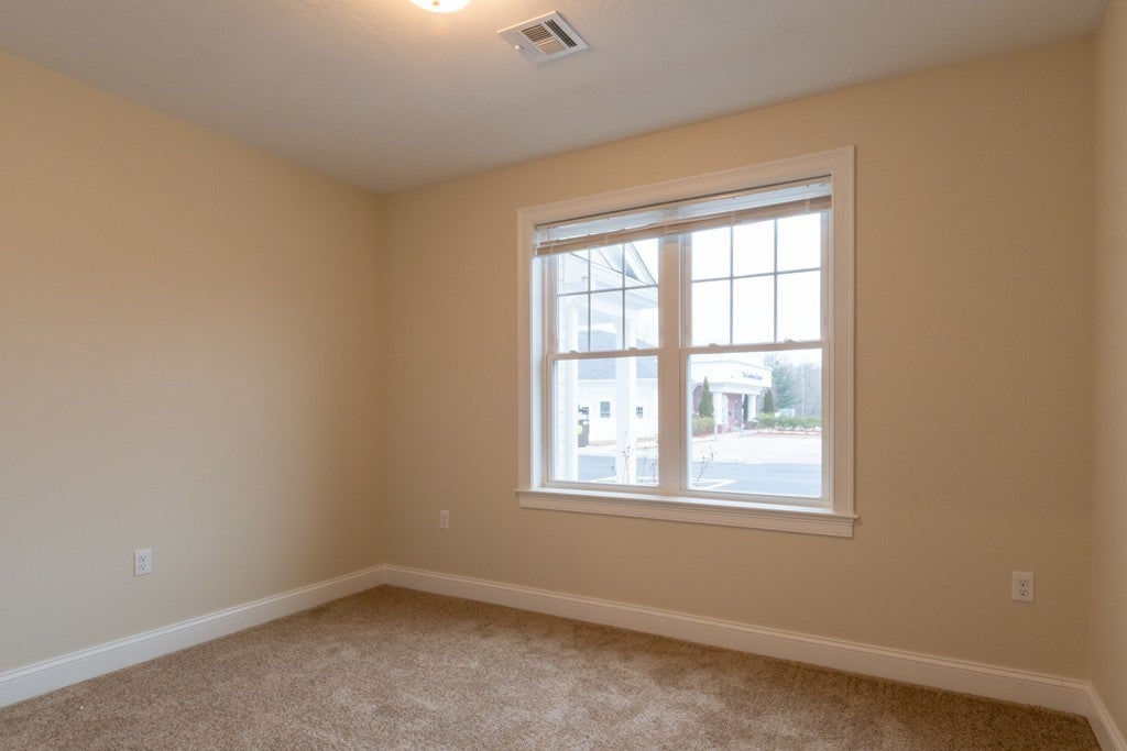 80 North Meadows Road #102, Medfield, MA, 80 North Meadows Road #102, Medfield, MA Photo #8