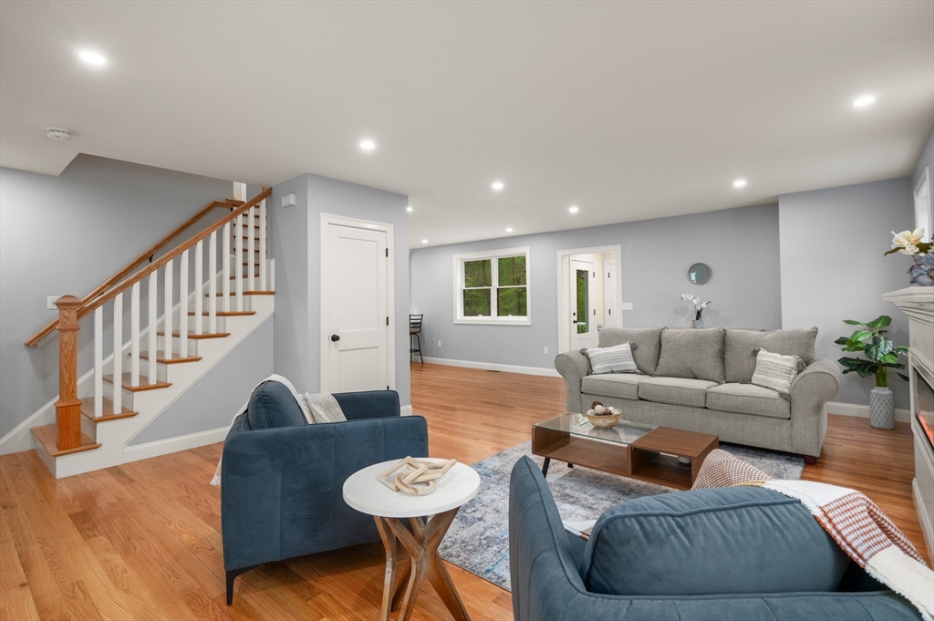 23 Linwood Ave