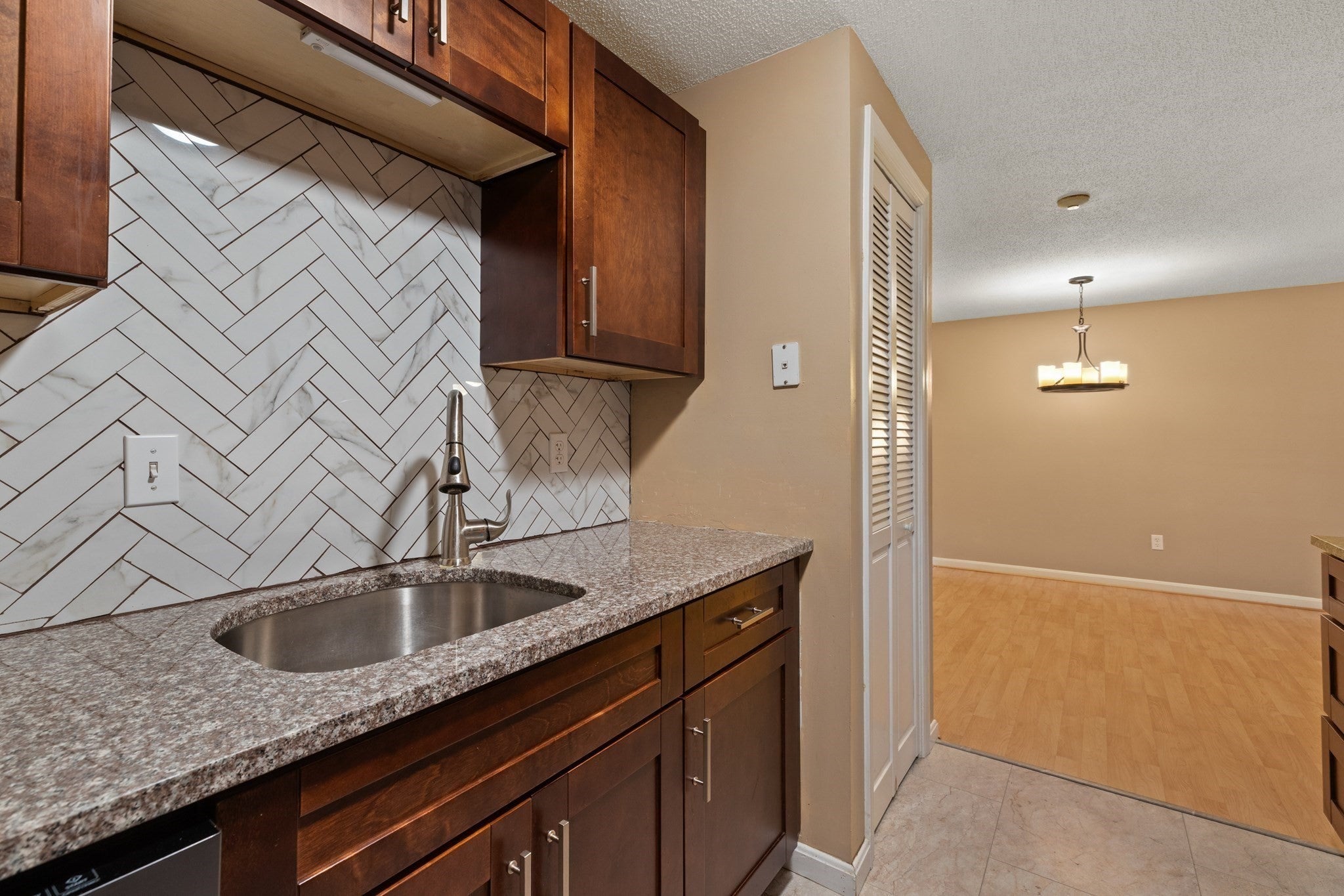 106 Heritage Dr #106, Northbridge, MA Photo #9