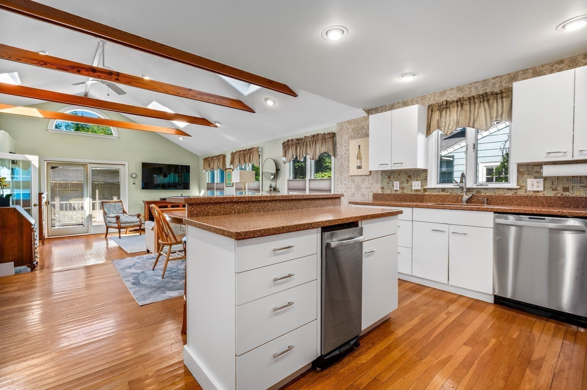 763 Webster St, Needham, MA, 763 Webster St, Needham, MA Photo #15
