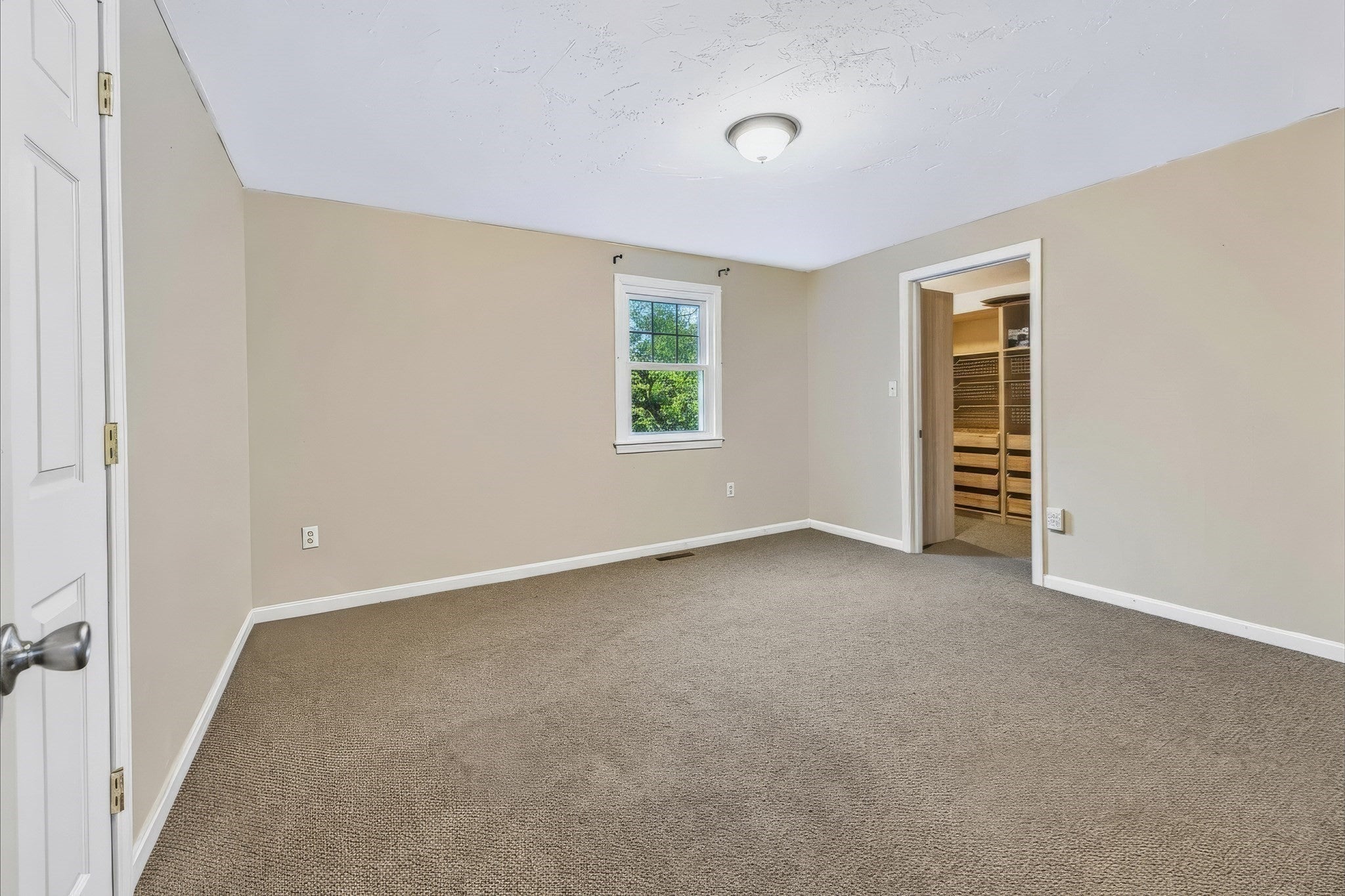 20 Gover Rd, Millbury, MA, 20 Gover Rd, Millbury, MA Photo #20