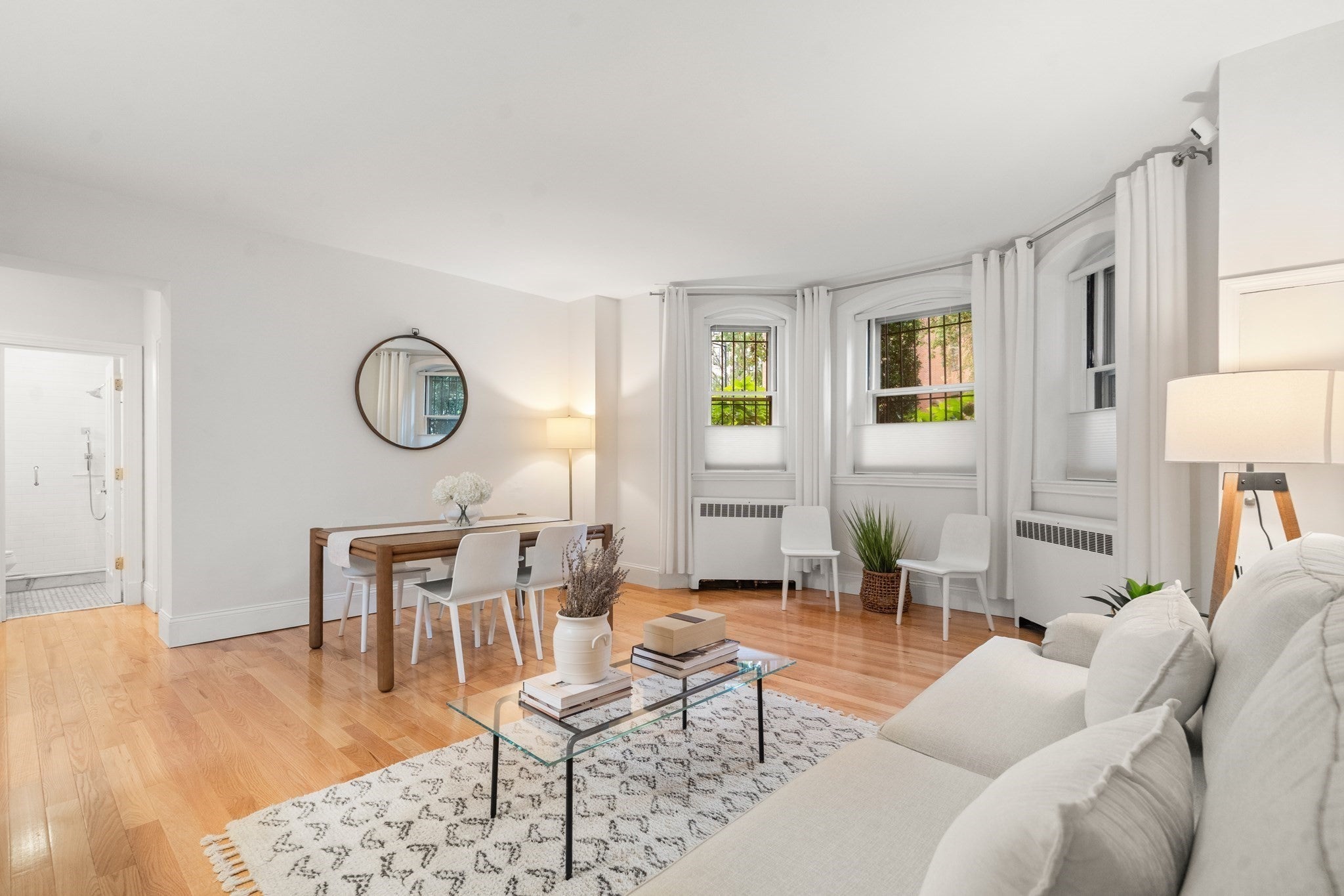 286 Beacon Street 1