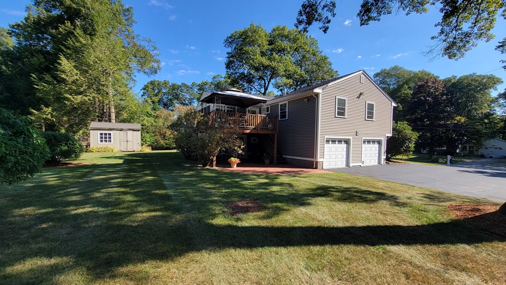 22 Sunset Dr