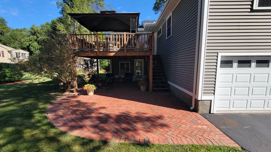 22 Sunset Dr