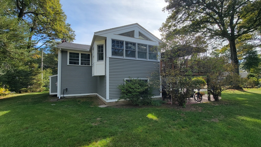 22 Sunset Dr