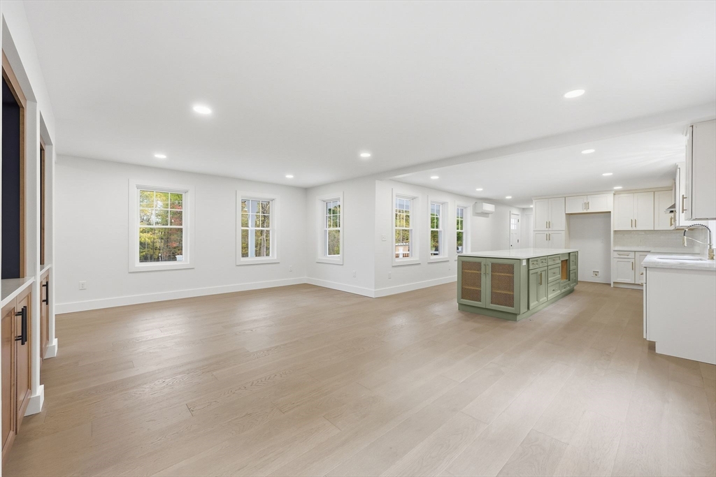 75 Lead Mine Rd, Southampton, MA Photo #15