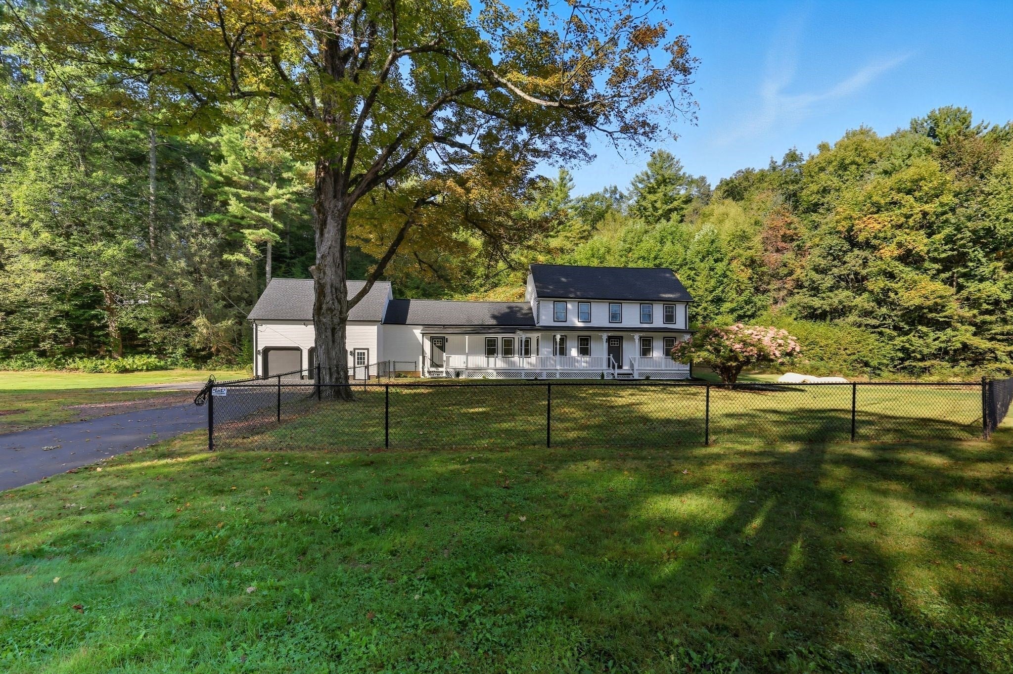 75 Lead Mine Rd