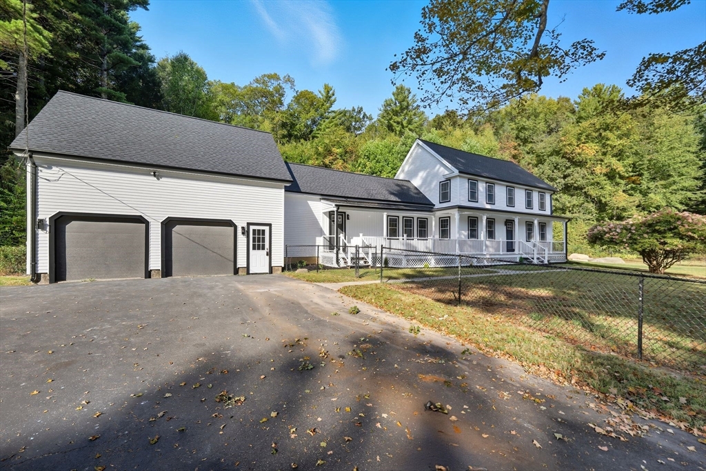 75 Lead Mine Rd, Southampton, MA Photo #6