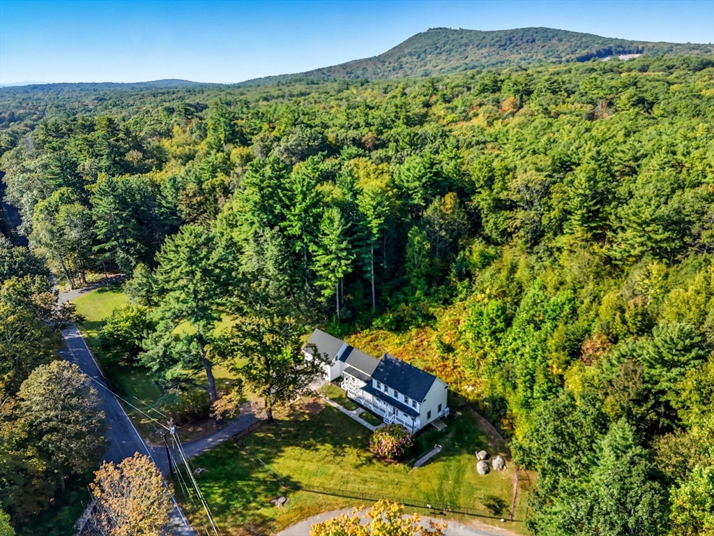 75 Lead Mine Rd, Southampton, MA Photo #40