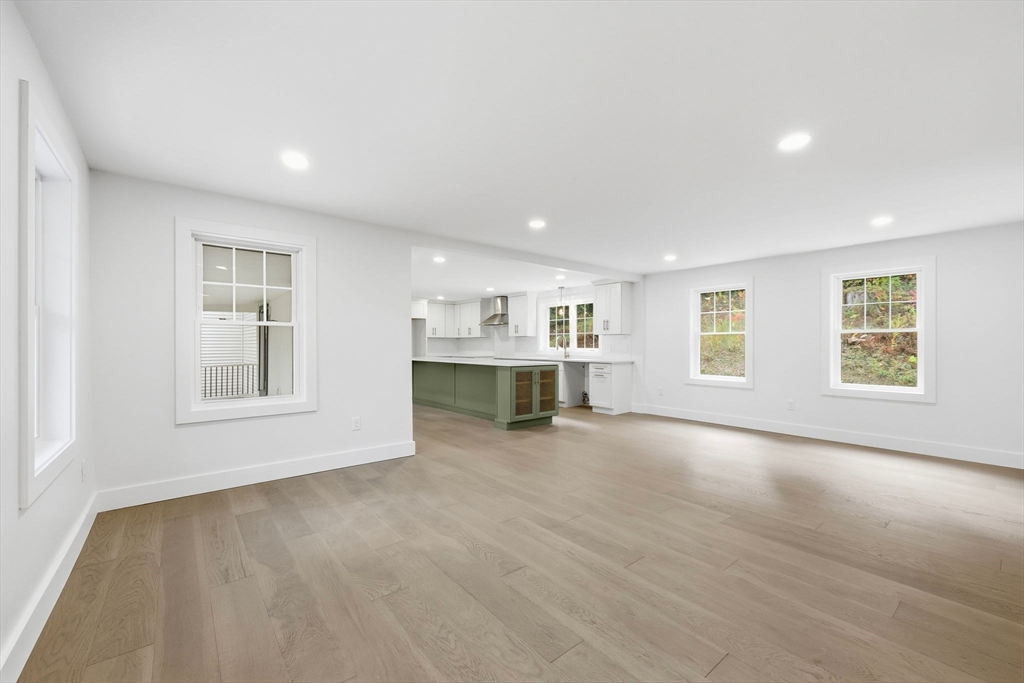 75 Lead Mine Rd, Southampton, MA Photo #16