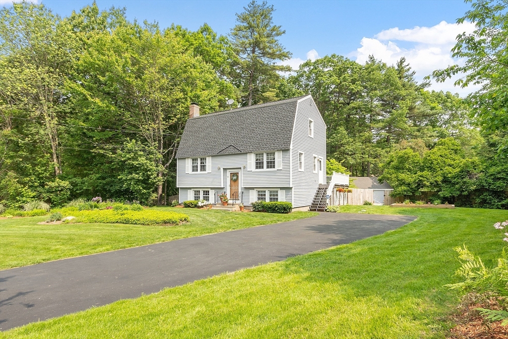 12 Willow Drive