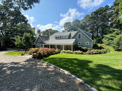 385 Barnes Road Oak Bluffs MA 02557