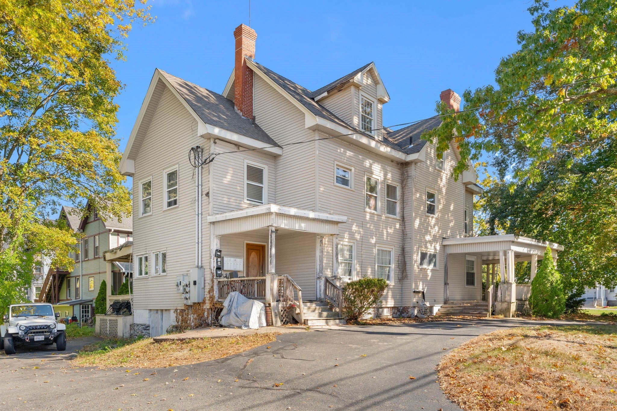 Photo of 199 S Main St, Attleboro, MA