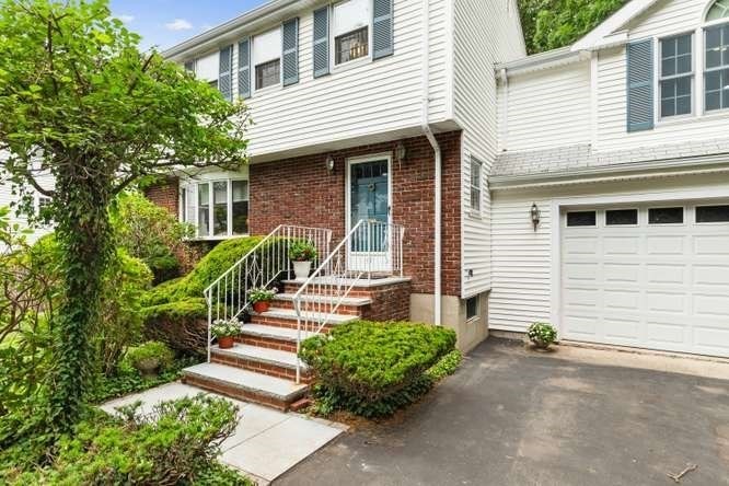 44 Quarry Lane