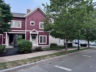 12 W Main St 12