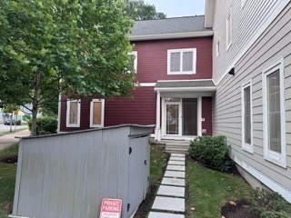 12 W Main St 12