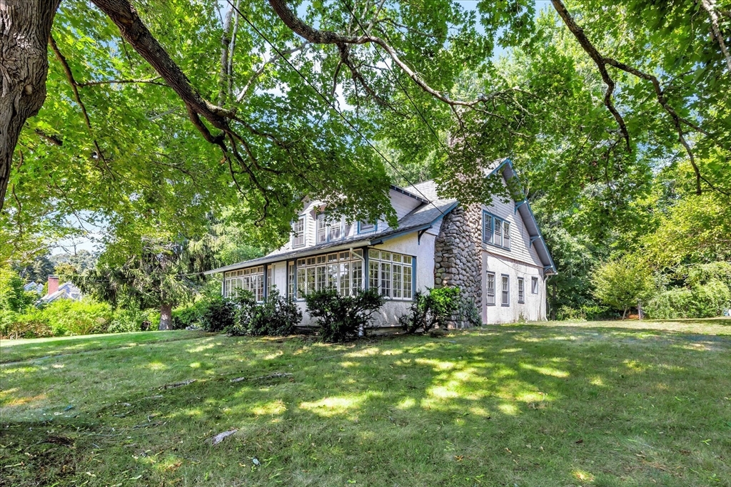 29 Phinneys Ln