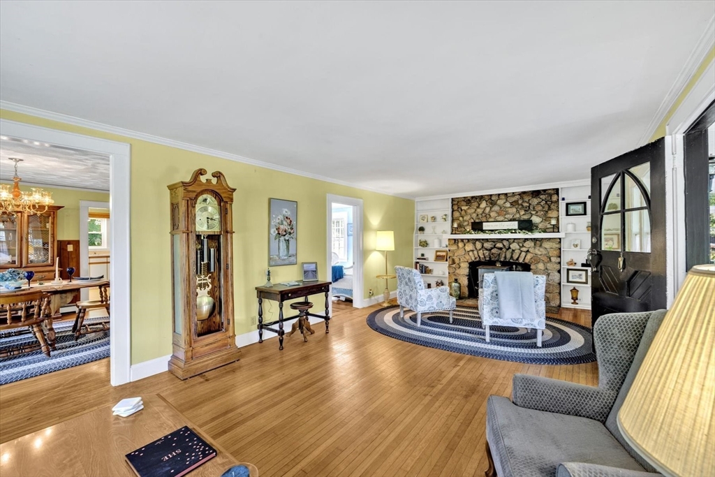 29 Phinneys Ln