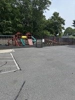 34 Shrewsbury Green Dr I