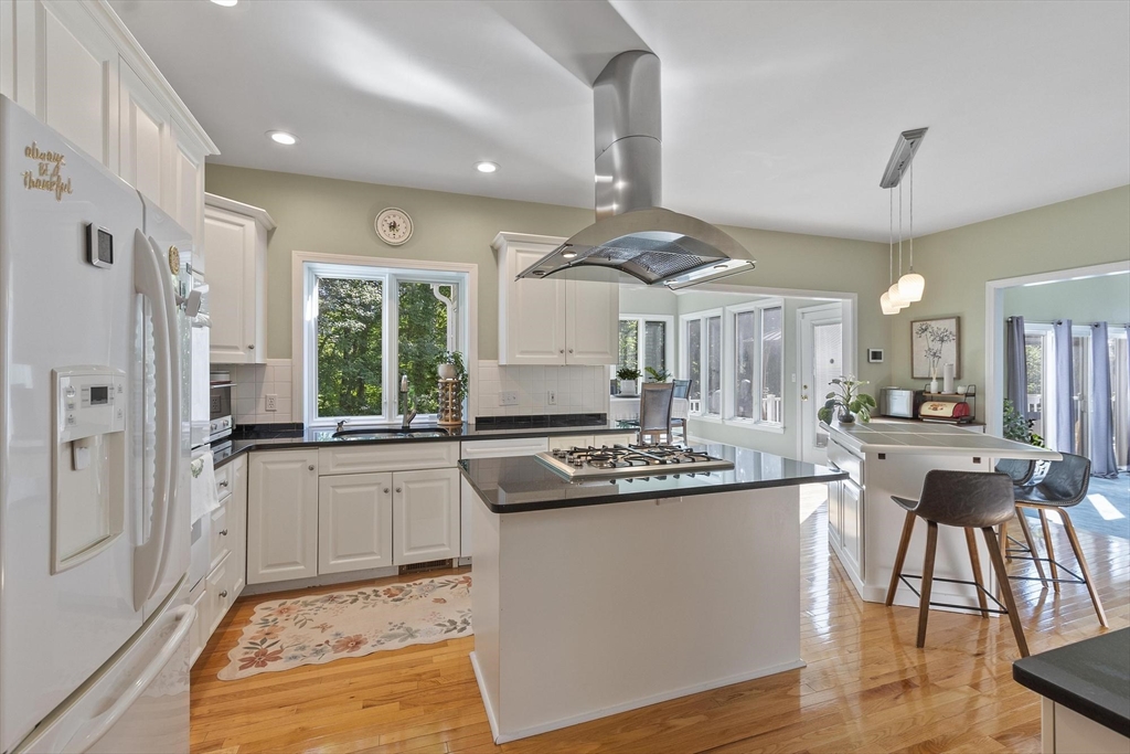 218 Stearns Rd