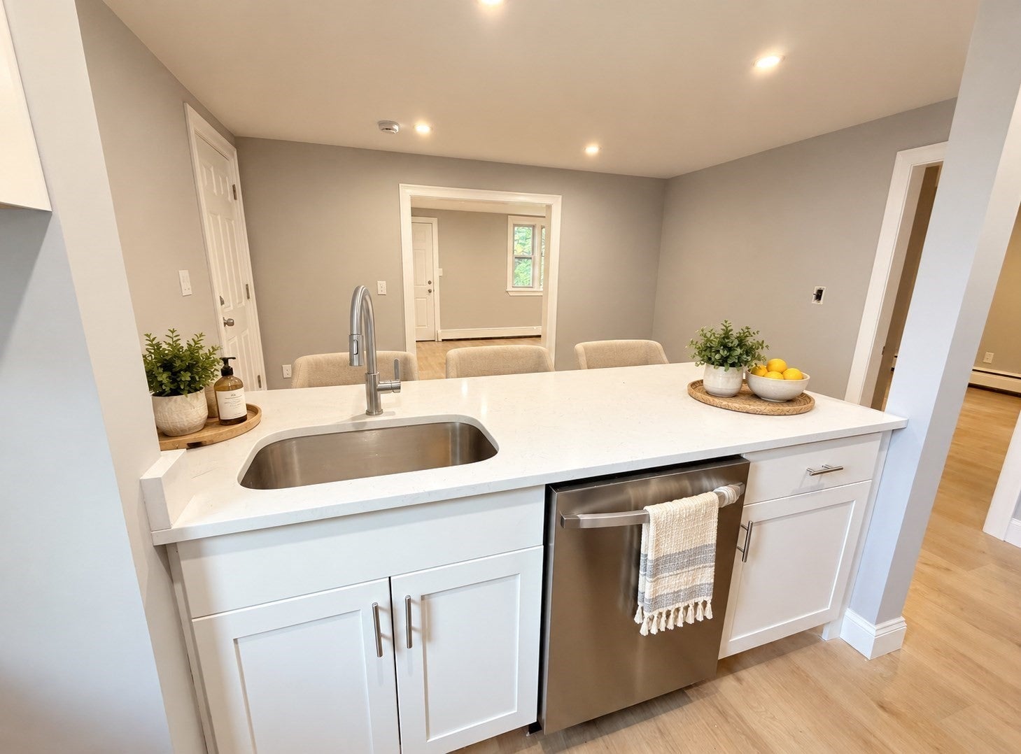 92 Dresser St, Southbridge, MA, 92 Dresser St, Southbridge, MA Photo #8