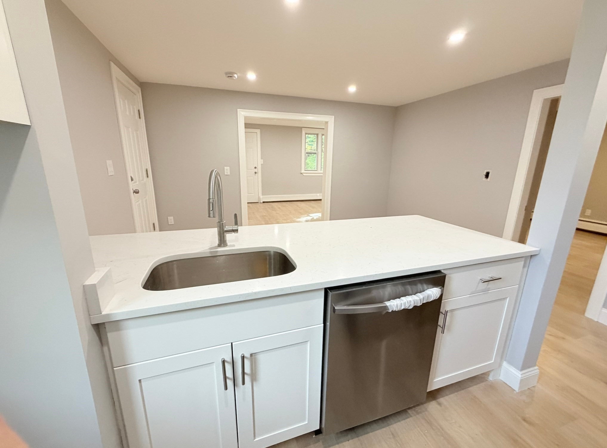 92 Dresser St, Southbridge, MA, 92 Dresser St, Southbridge, MA Photo #7