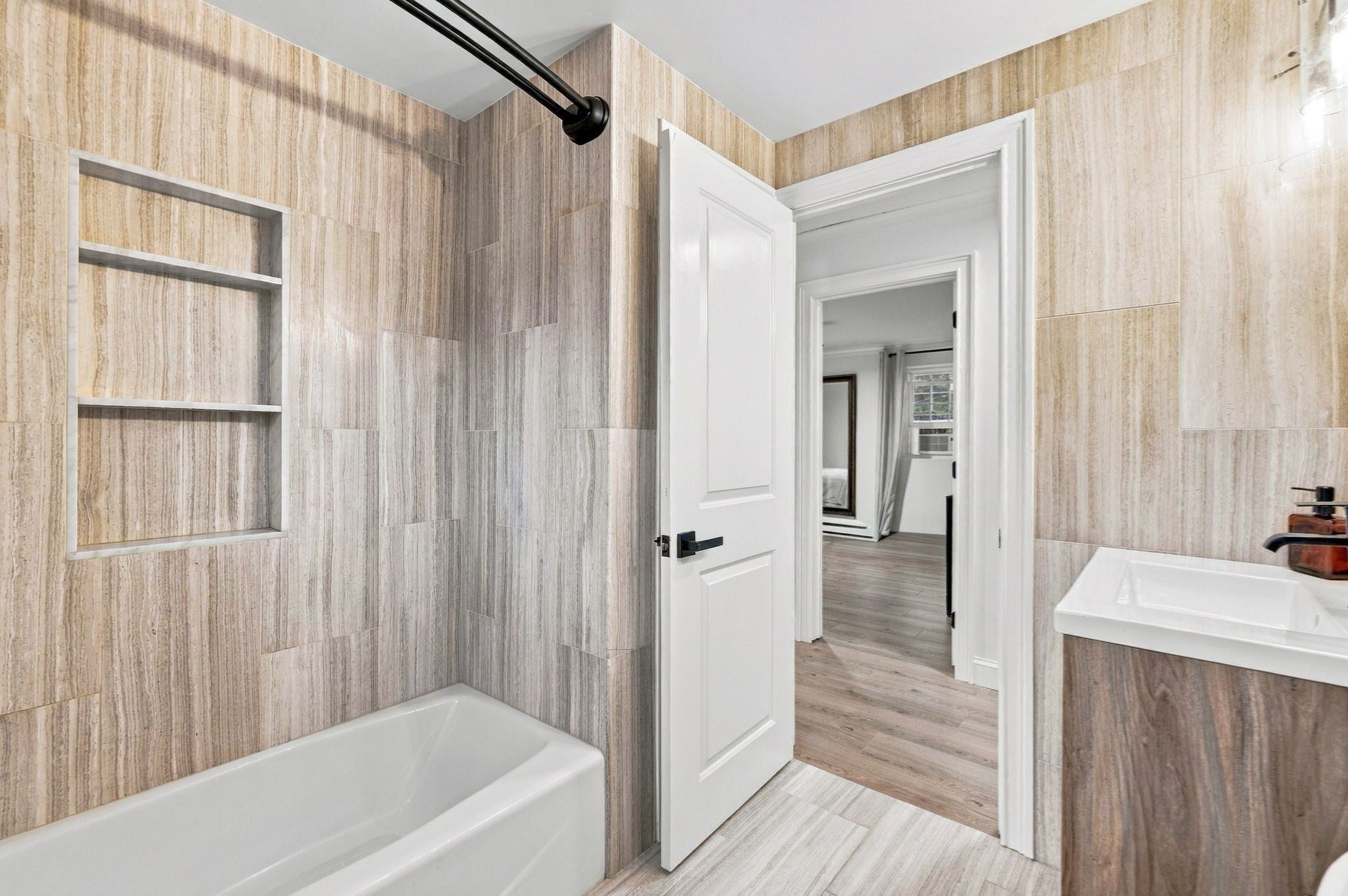 21 Orchard Ave #B, Haverhill, MA, 21 Orchard Ave #B, Haverhill, MA Photo #24