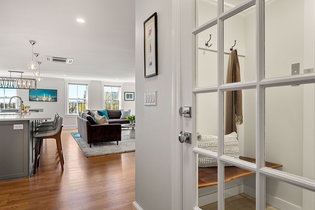 19 Brimmer Street 4