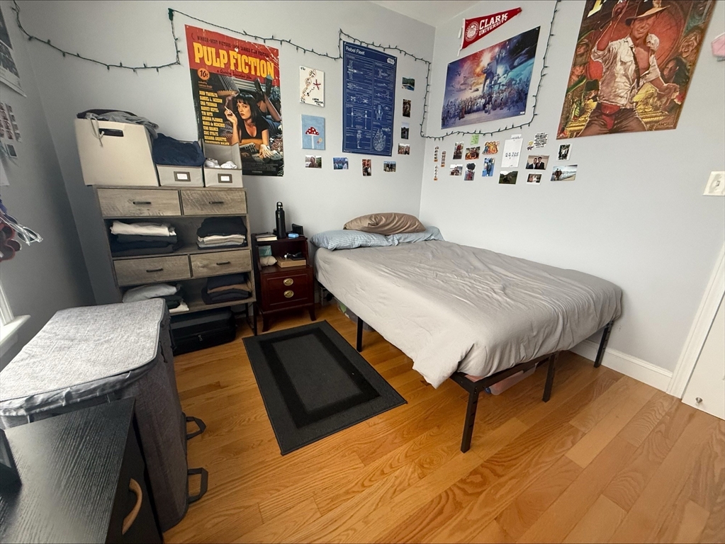 29 Waverly St 2