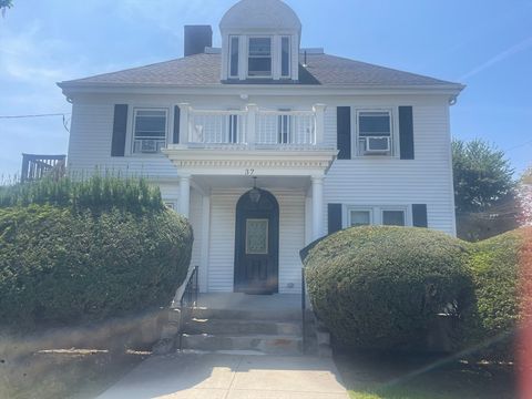 37 Elliott Street 4 Danvers MA 01923