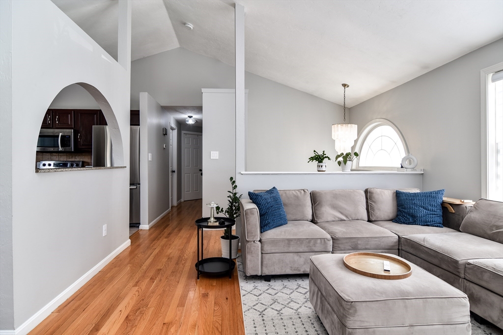 34 Oran Street, Worcester, MA Photo #5