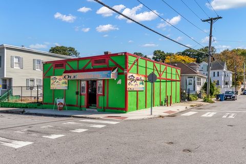 50 Inman St Lawrence MA 01843