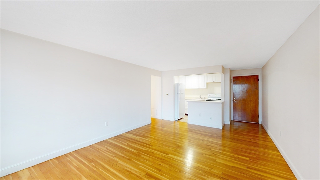 189 W. Wyoming Ave. 23