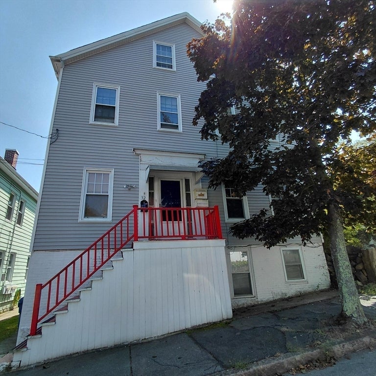 Photo of 32 Franklin Street, New Bedford, MA