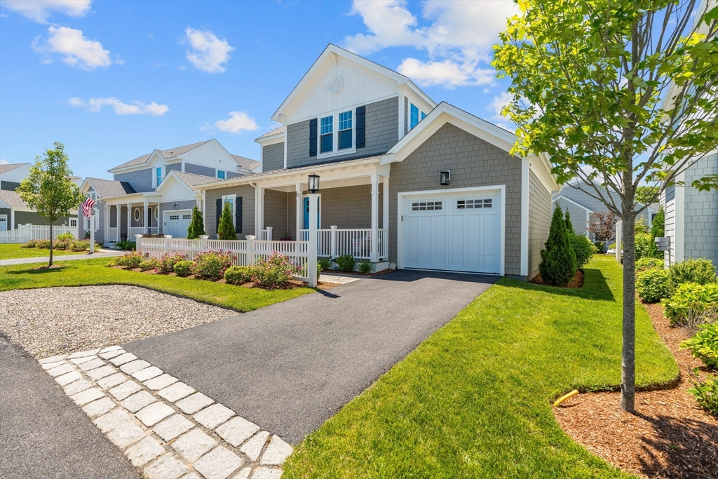 77 Cobblestone Circle