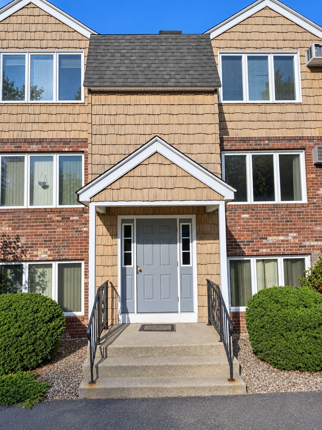 Photo of 3108 Main St, Palmer, MA