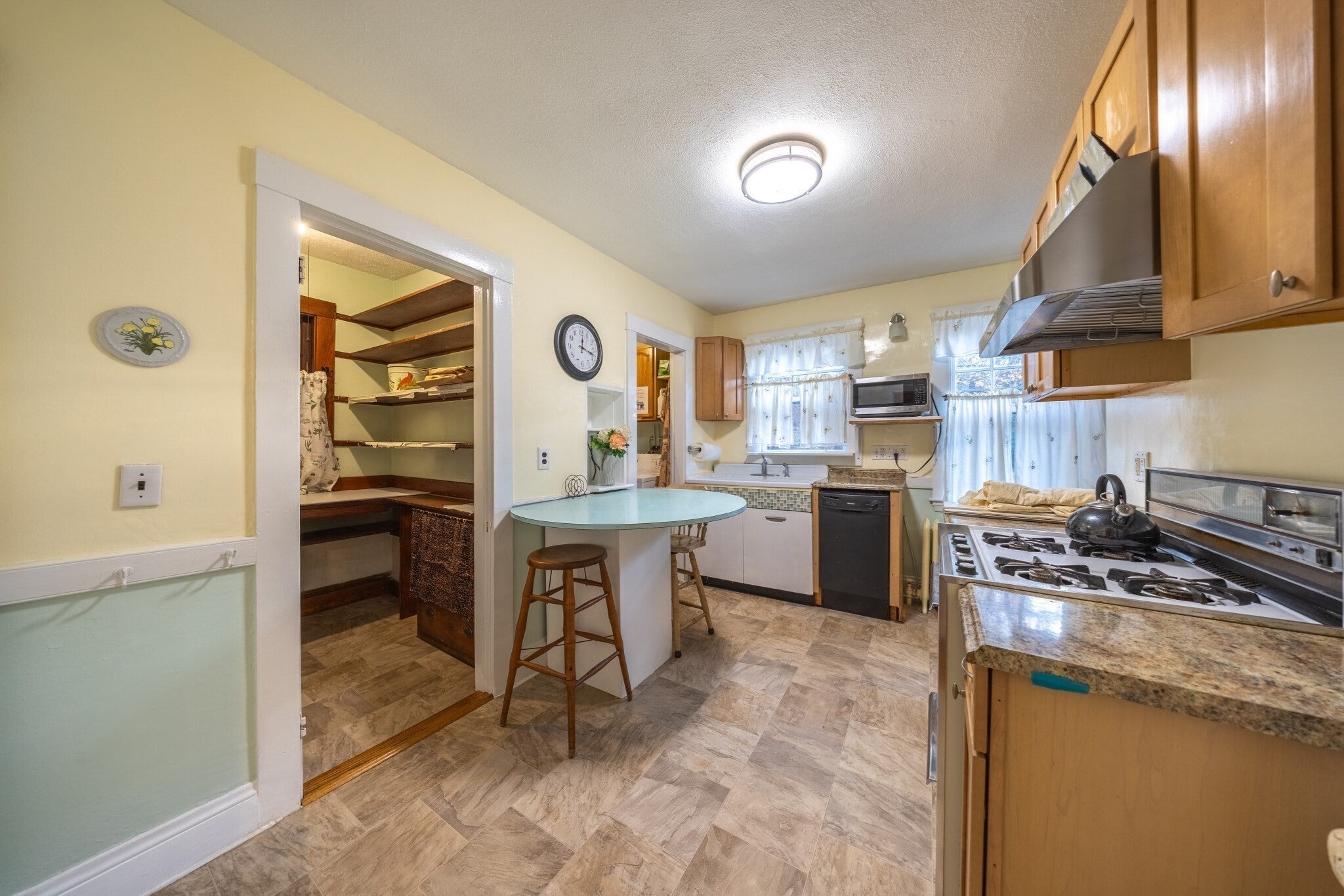 1876 Washington St #1, Newton, MA, 1876 Washington St #1, Newton, MA Photo #2