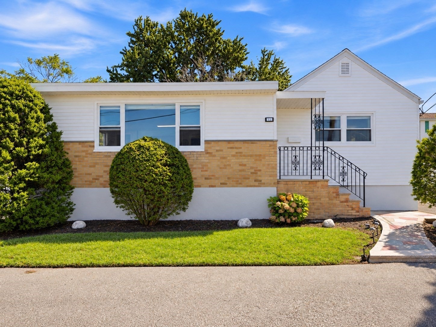195 Mills Ave, Revere, MA, 195 Mills Ave, Revere, MA Photo #1