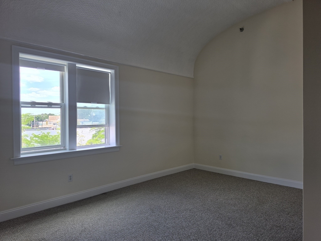 33 Randolph St 11