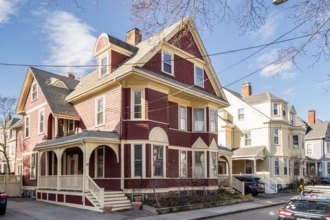 14 Elm St 14 Brookline MA 02445