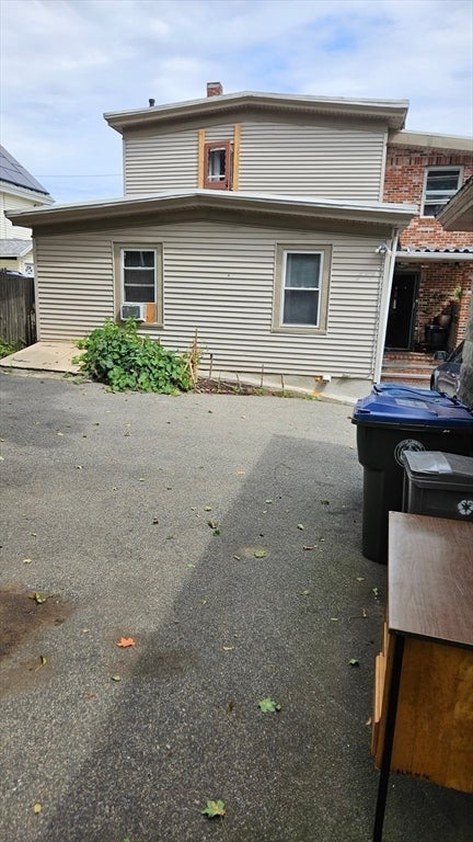 12 Warren St, Lawrence, MA, 12 Warren St, Lawrence, MA Photo #6
