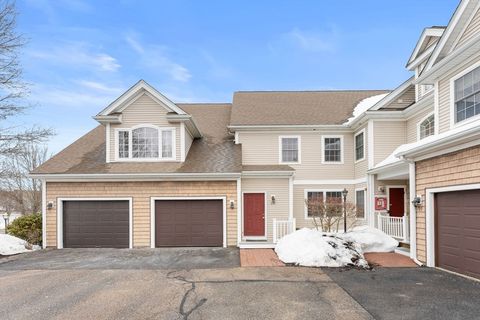 Photo of 717 Hampton Way #717, Abington, MA 02351 (MLS # 73480816)